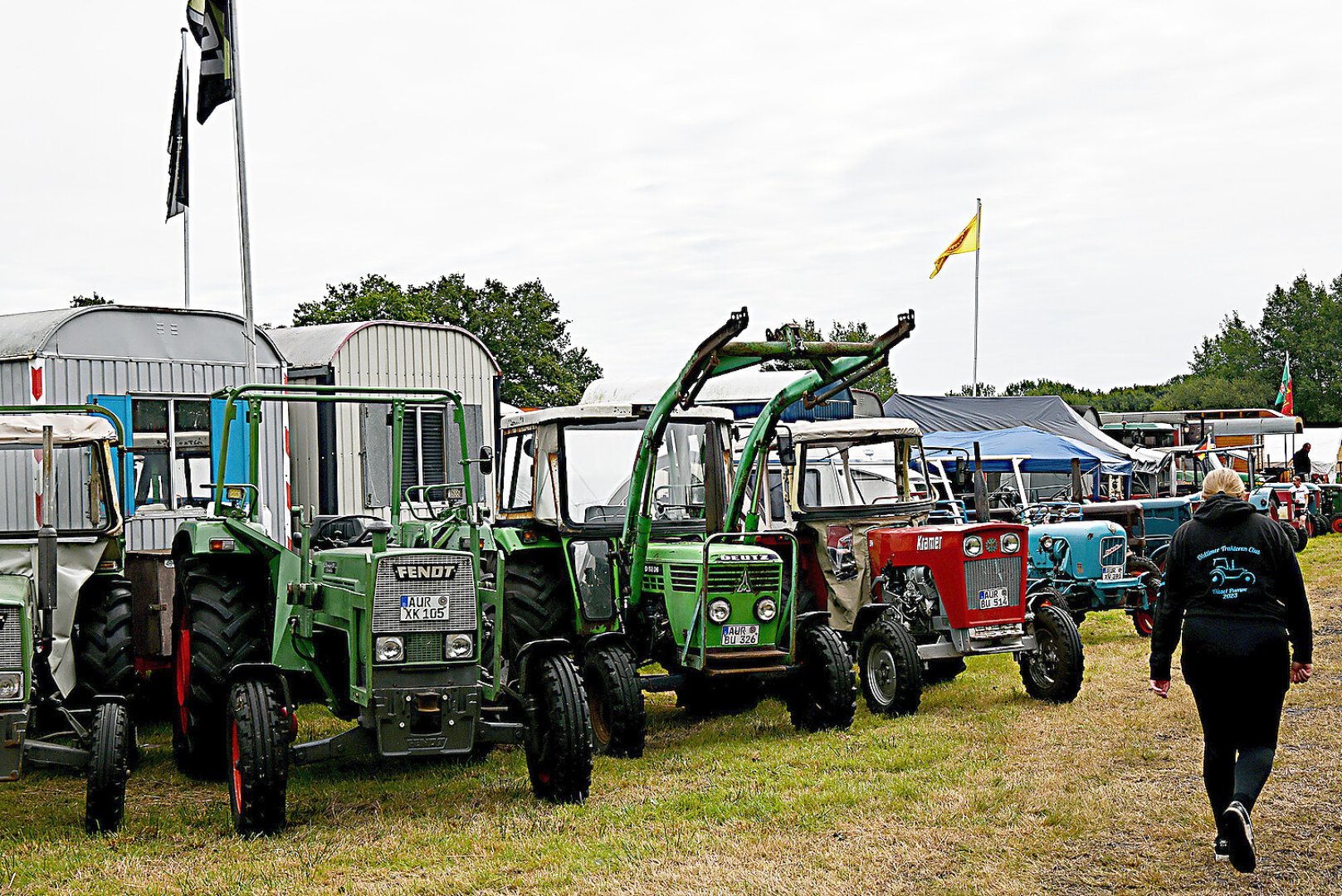 Oldtimertreffen in Veenhusen hat begonnen - Bild 20