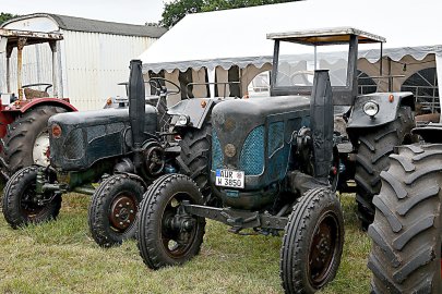 Oldtimertreffen in Veenhusen hat begonnen - Bild 52