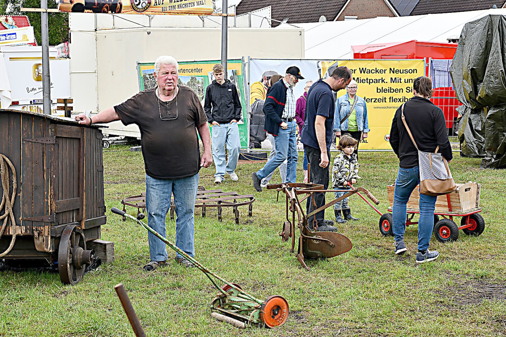 Oldtimertreffen in Veenhusen hat begonnen - Bild 62