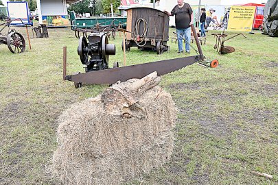 Oldtimertreffen in Veenhusen hat begonnen - Bild 65