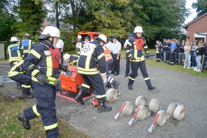 Schnelligkeit war bei den Feuerwehrleuten gefragt - Bild 5