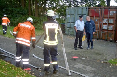 Schnelligkeit war bei den Feuerwehrleuten gefragt - Bild 40