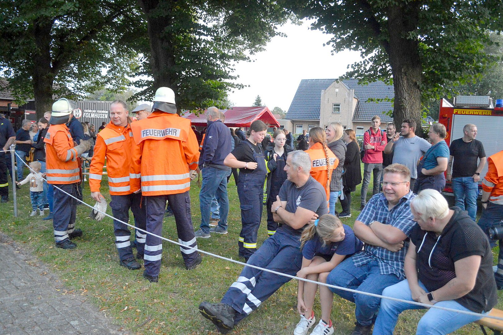 Schnelligkeit war bei den Feuerwehrleuten gefragt - Bild 54