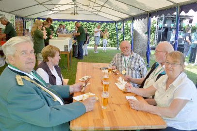 Familienfest in Burlage lockte viele Besucher - Bild 9