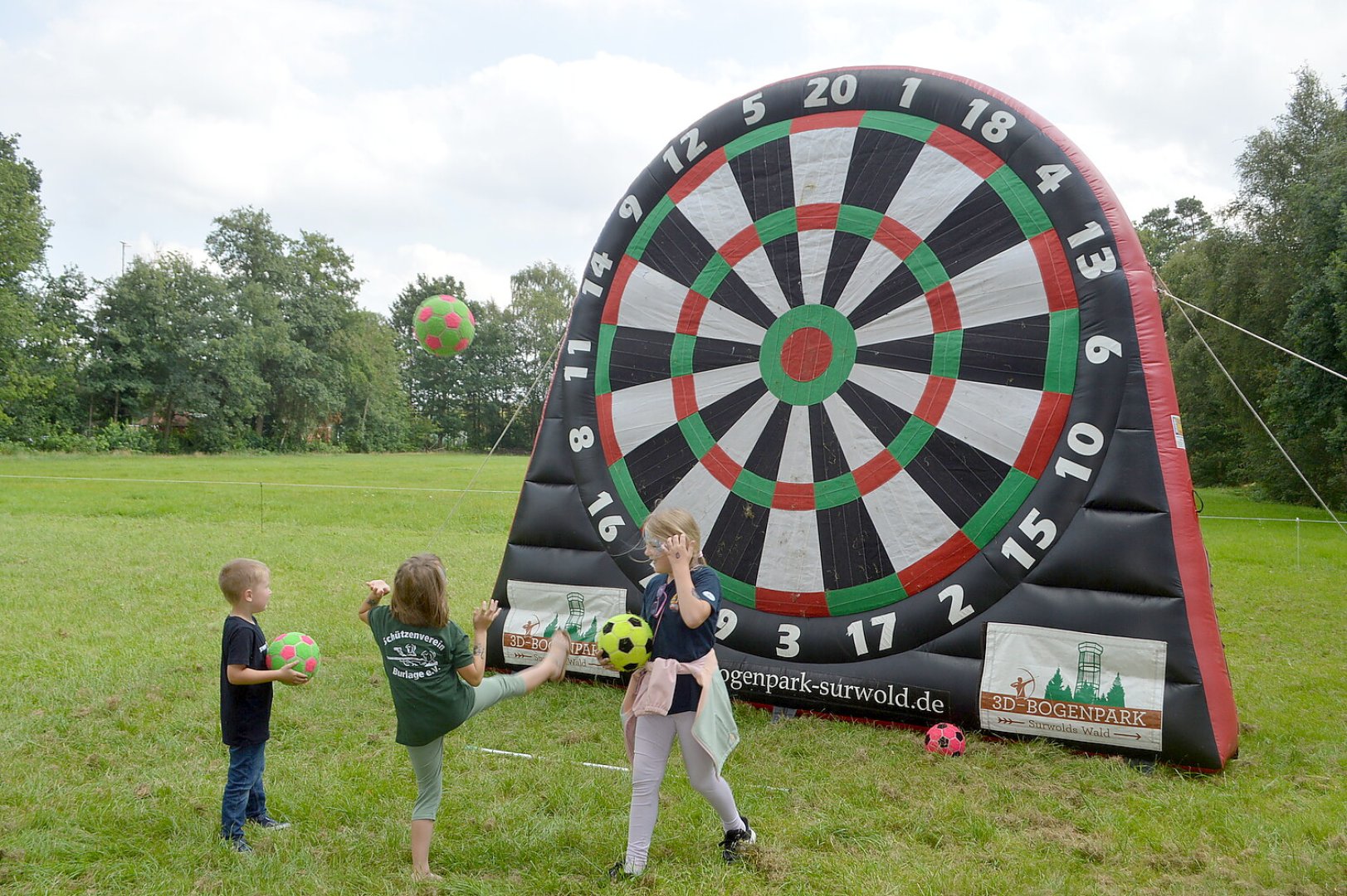 Familienfest in Burlage lockte viele Besucher - Bild 21