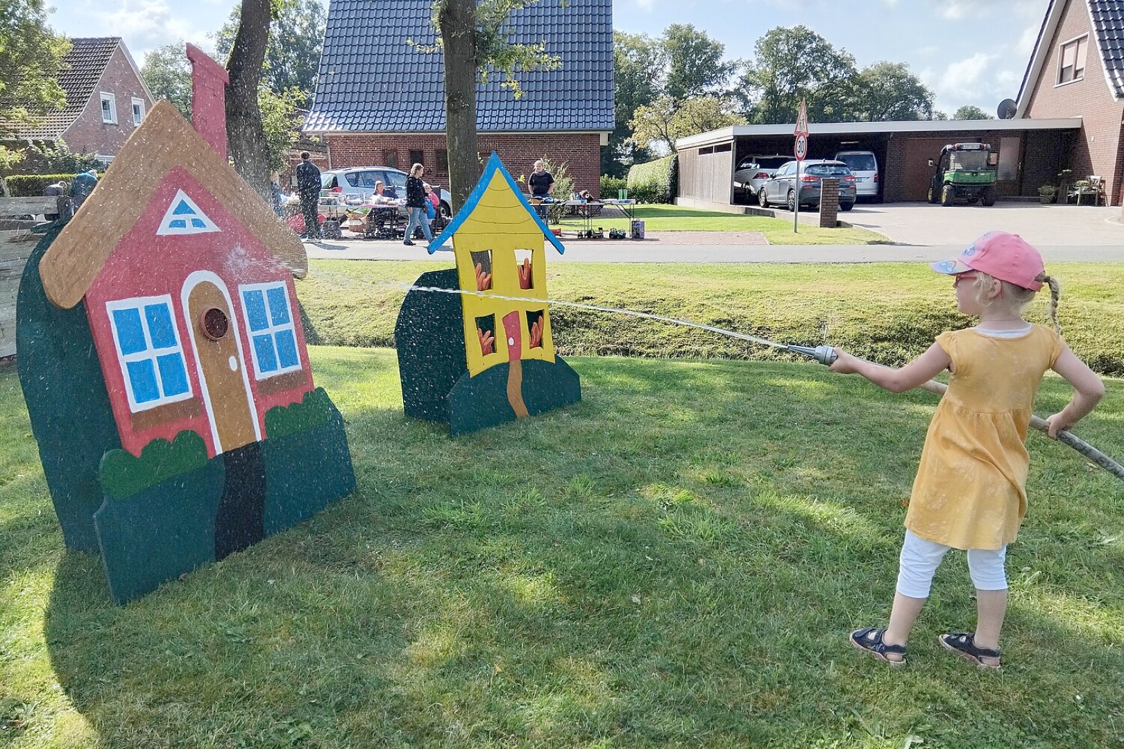 Spielplatzfest und Flohmarkt in Marienheil - Bild 4