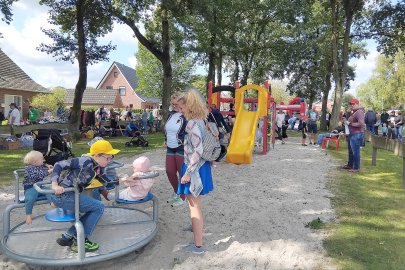 Spielplatzfest und Flohmarkt in Marienheil - Bild 7