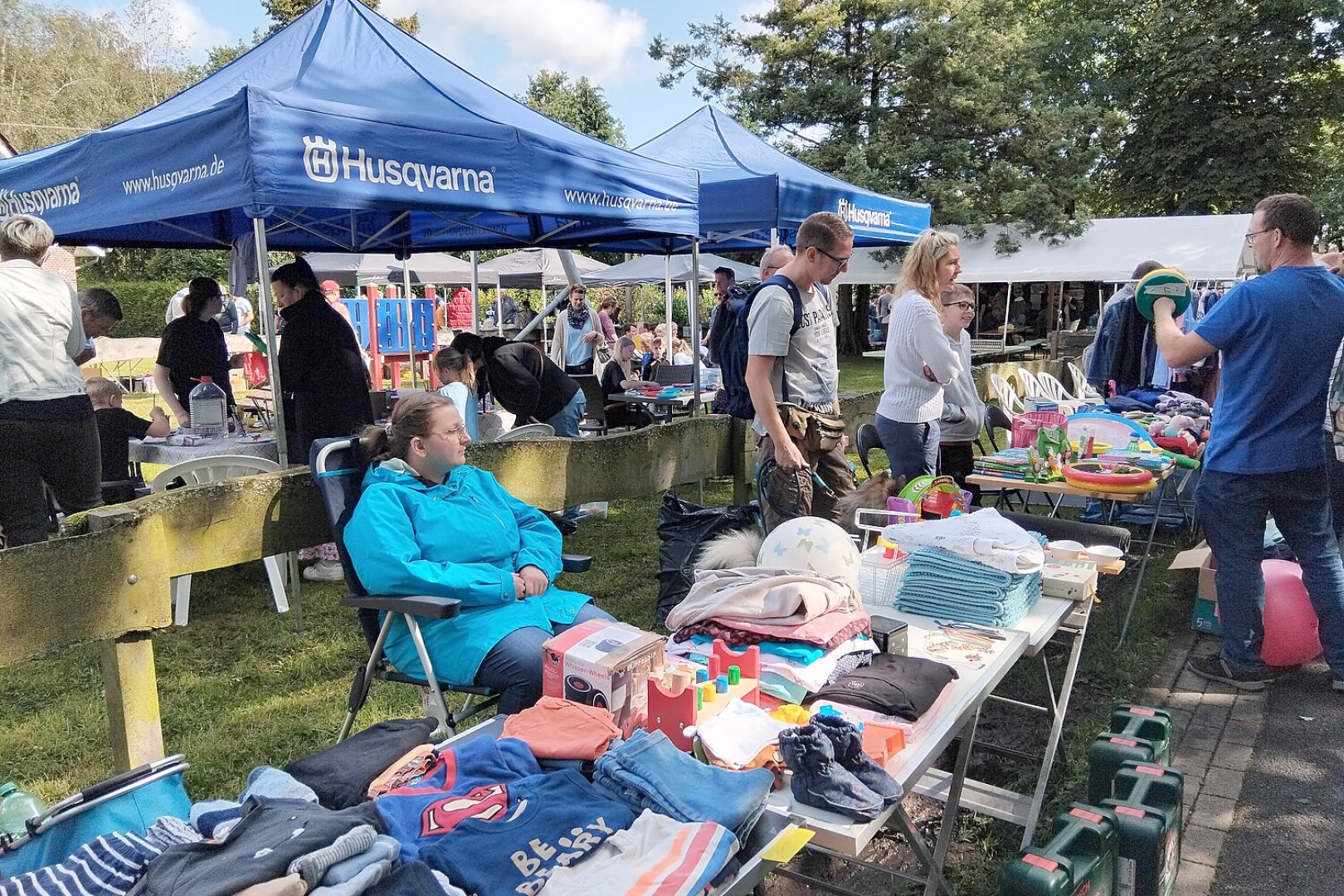 Spielplatzfest und Flohmarkt in Marienheil - Bild 14