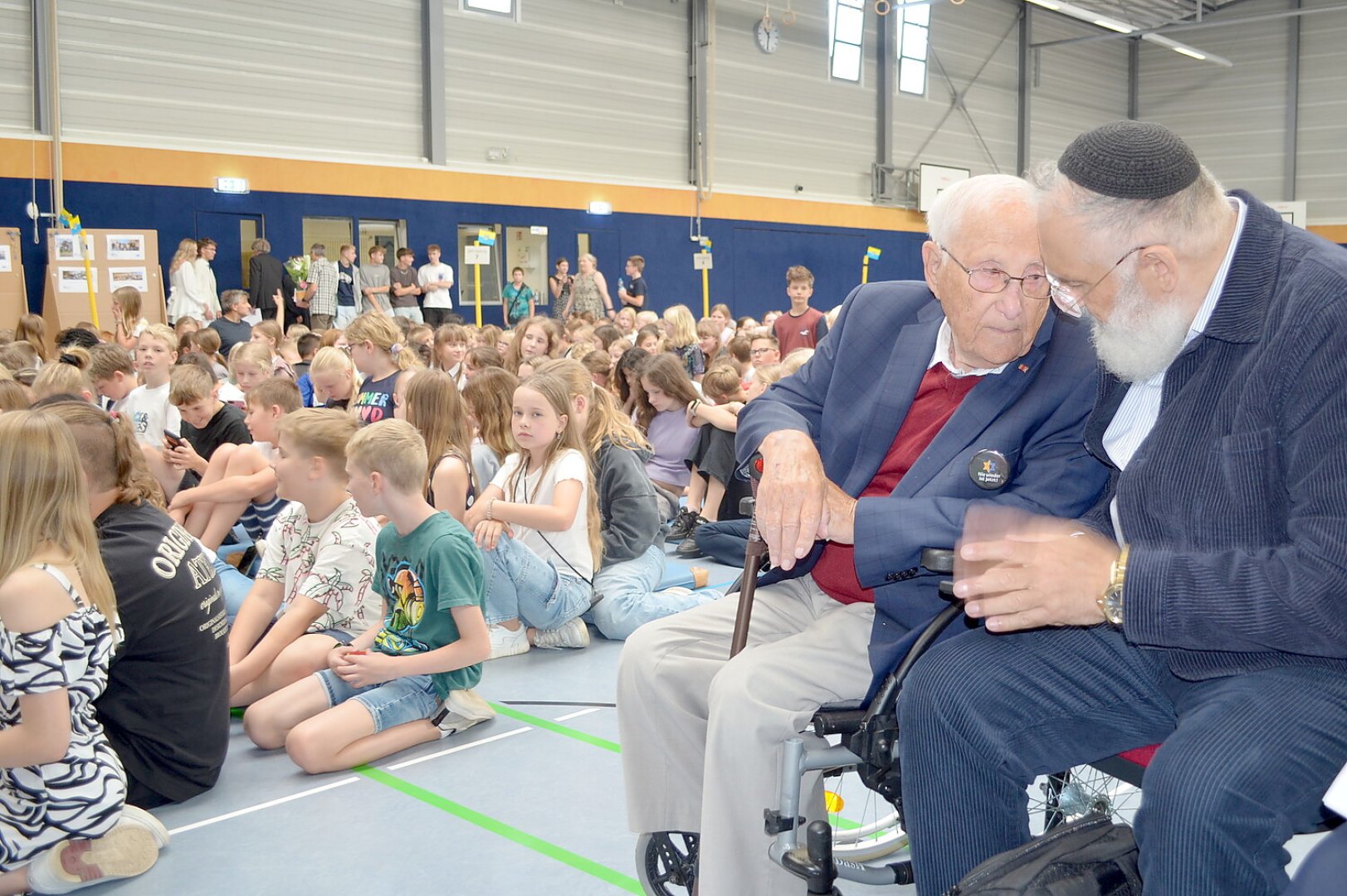 Festakt am Gymnasium in Rhauderfehn - Bild 3