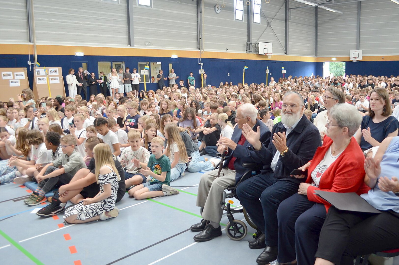 Festakt am Gymnasium in Rhauderfehn - Bild 5