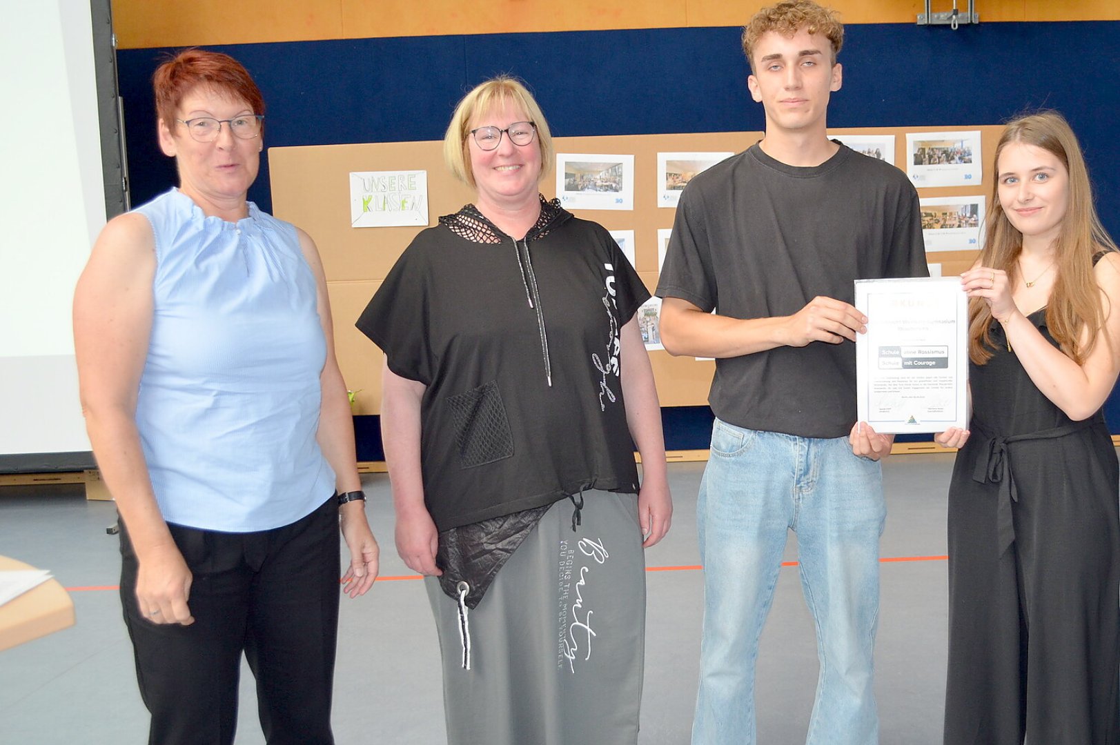 Festakt am Gymnasium in Rhauderfehn - Bild 18