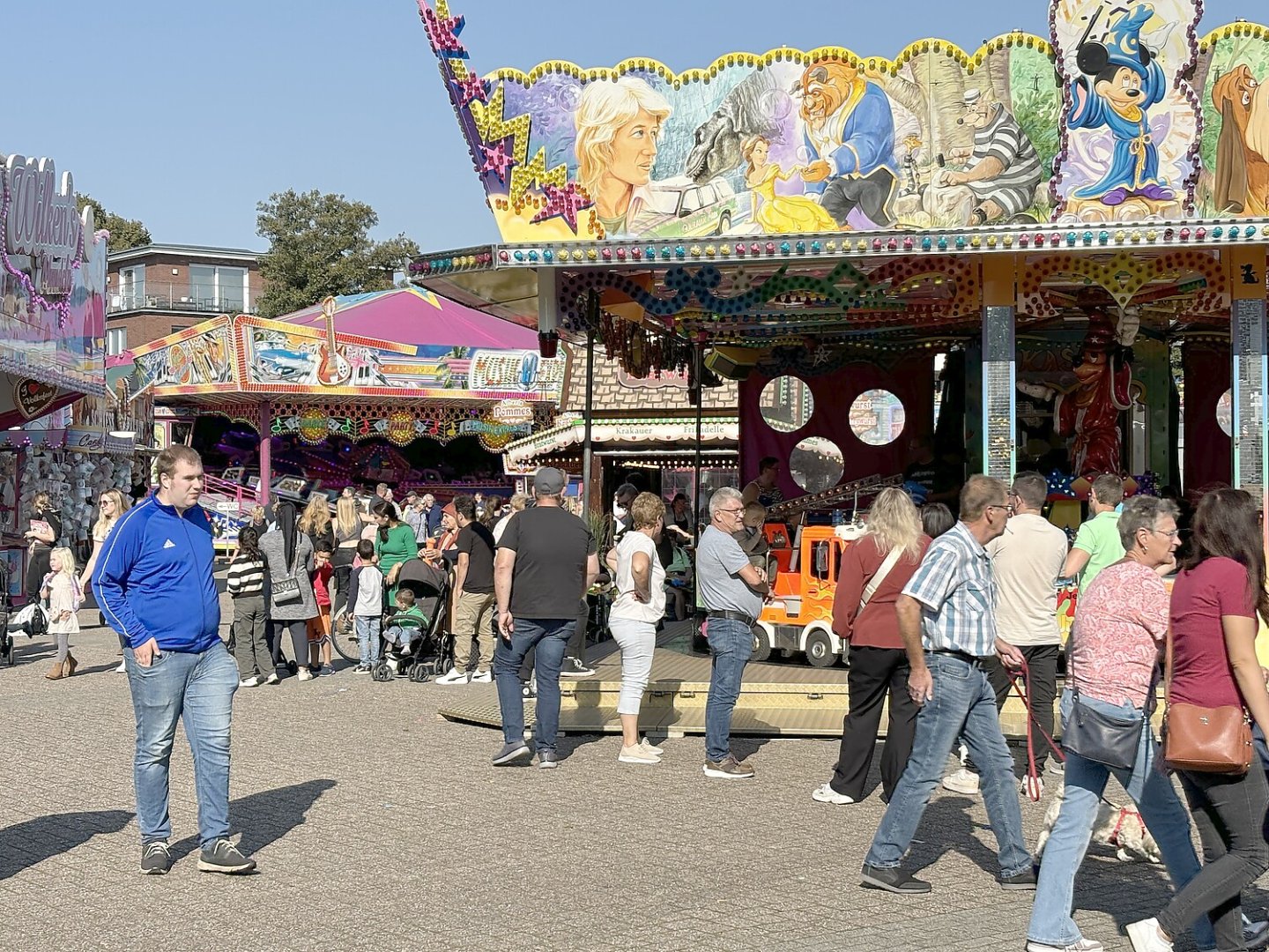 Der Fehntjer Markt in Rhauderfehn - Bild 3