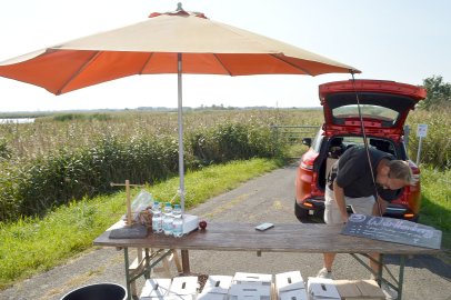 450 Personen nahmen an Weinwanderung teil - Bild 46