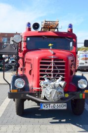 Herbstmarkt Remels bei Sonnenschein gut besucht - Bild 39