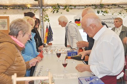 Die Bilder vom Weinfest in Weener - Bild 6