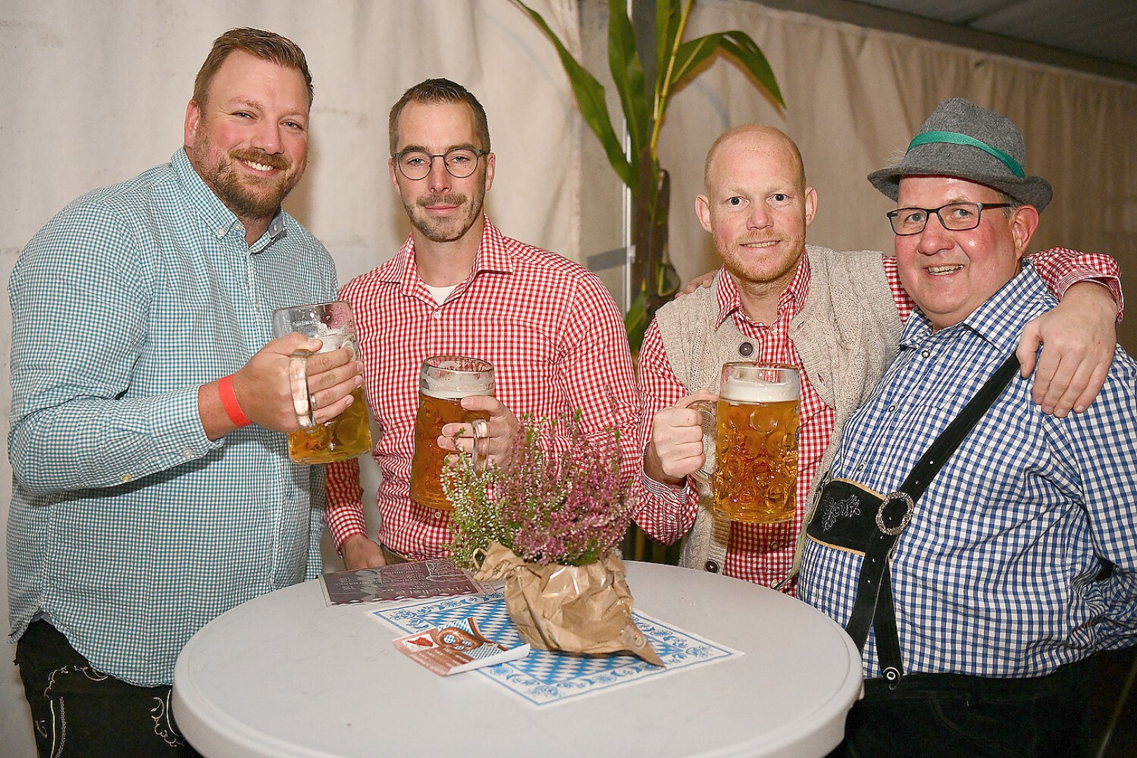 Die Fotos vom Oktoberfest Veenhusen Teil 1 - Bild 23