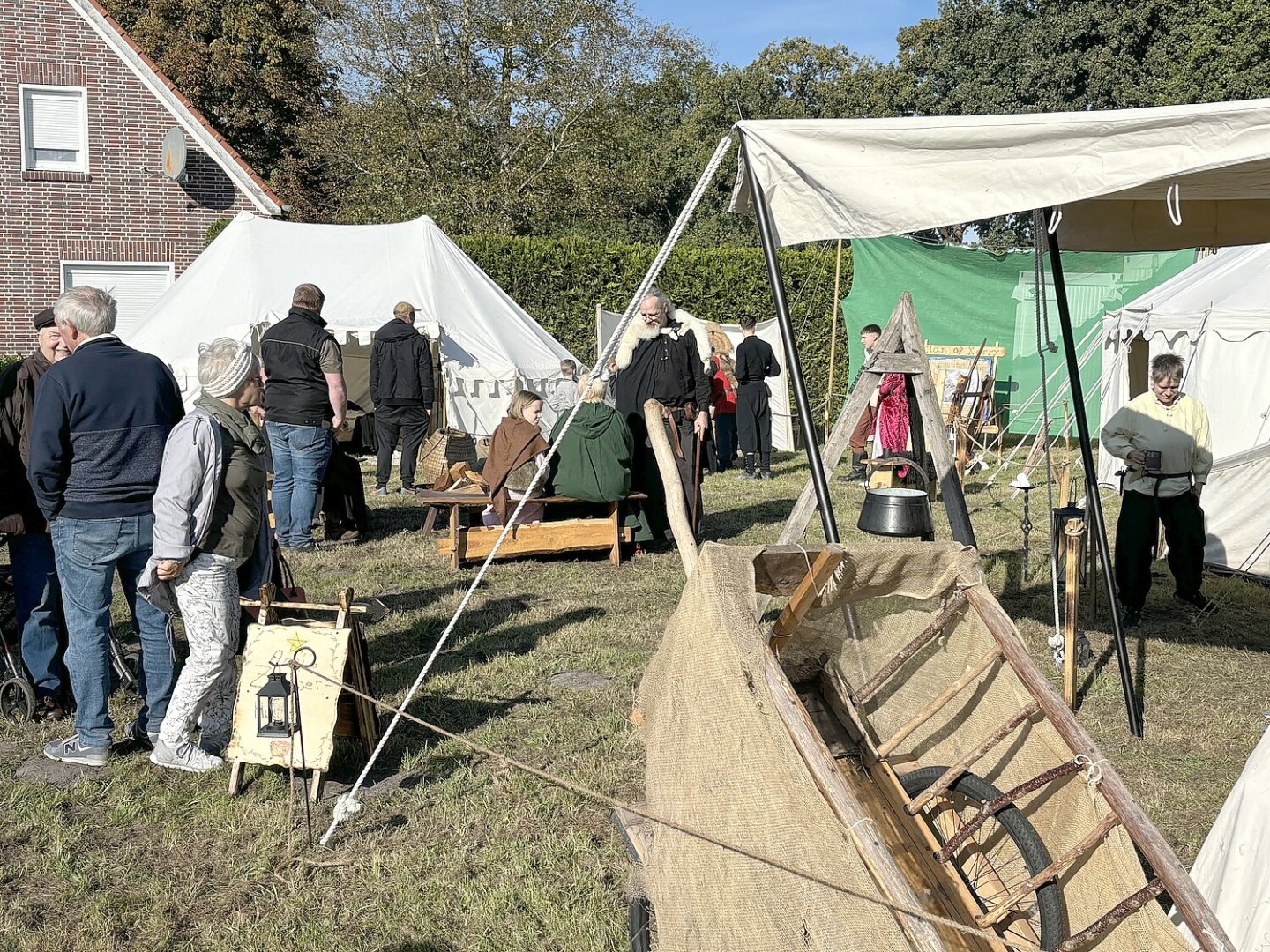 Buurnmarkt lockte wieder viele Gäste an - Bild 10