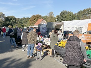 Buurnmarkt lockte wieder viele Gäste an - Bild 24