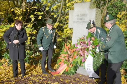 Volkstrauertag in Idafehn - Bild 15