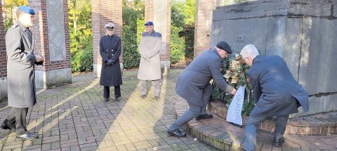 Volkstrauertag in Leer  - Bild 3