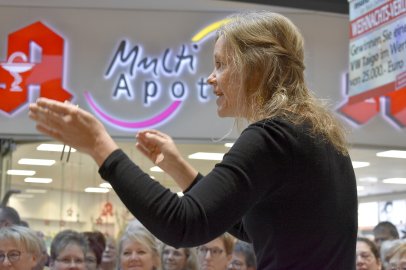 Chor-Flashmob in Leer - Bild 2