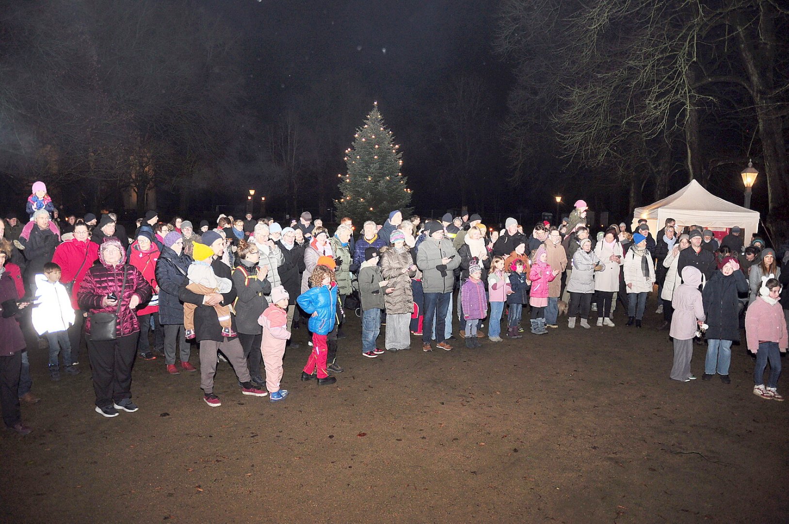 Adventssingen an der Evenburg - Bild 7