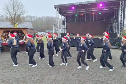 Erfolgreicher Weihnachtsmarkt in Ostrhauderfehn - Bild 41