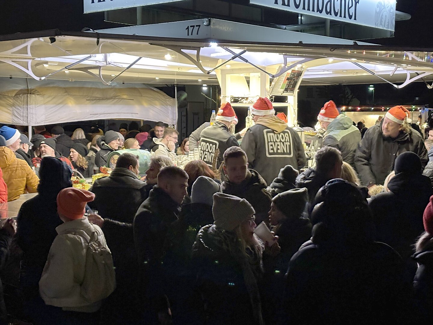 Weihnachtsmarkt in Rhauderfehn - Bild 1