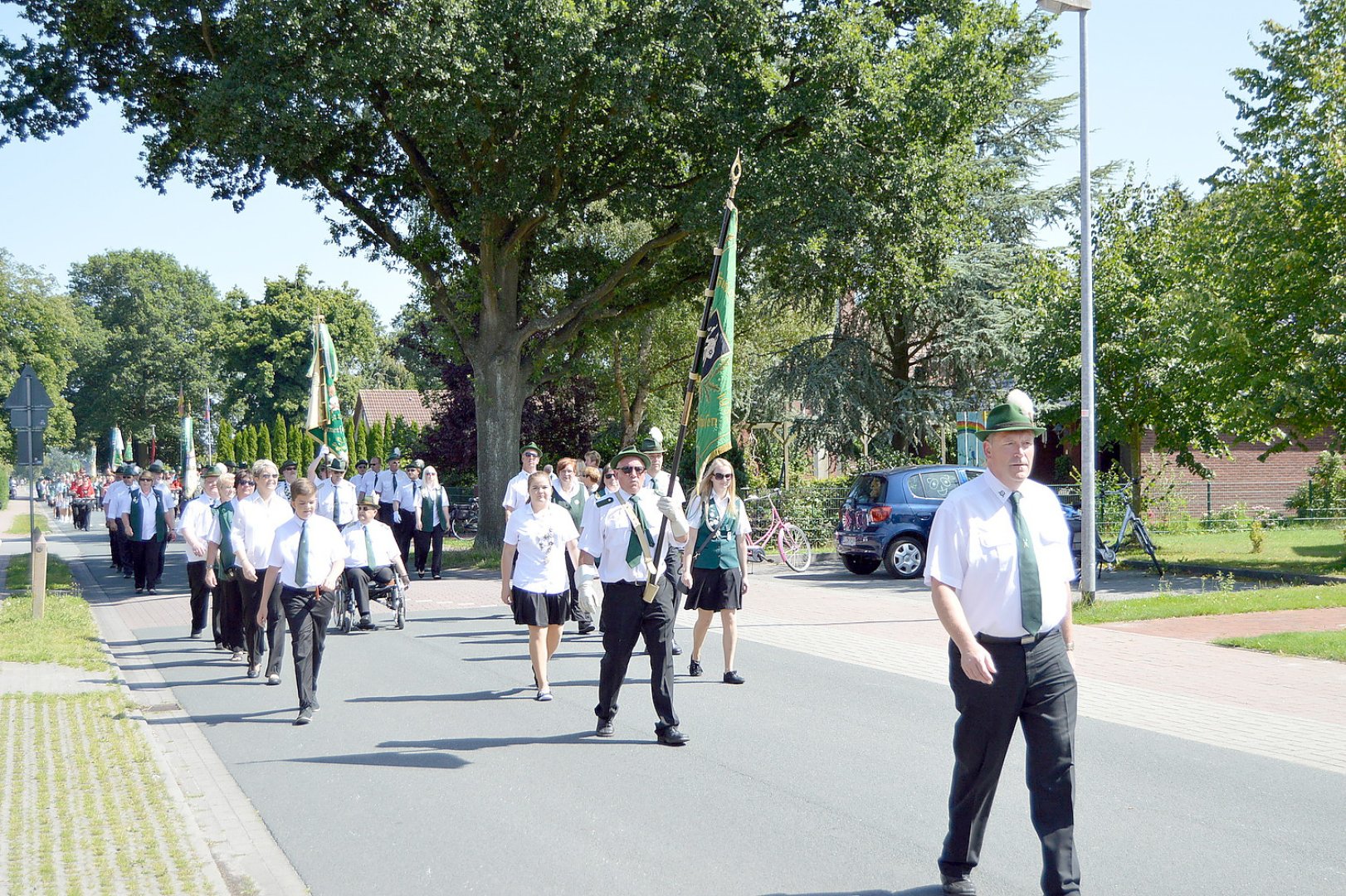 Schützenfest in Völlenerkönigsfehn - Bild 1