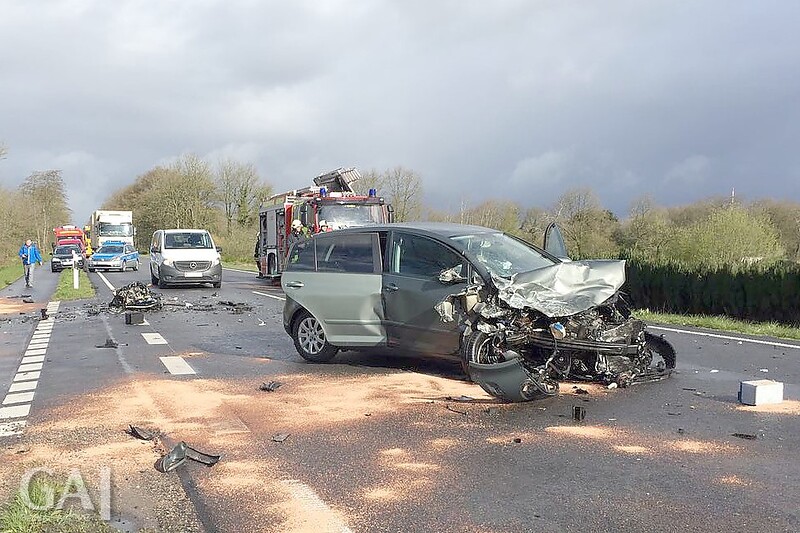 Zwei Verletzte Bei Unfall Auf Der B 72 - General-Anzeiger