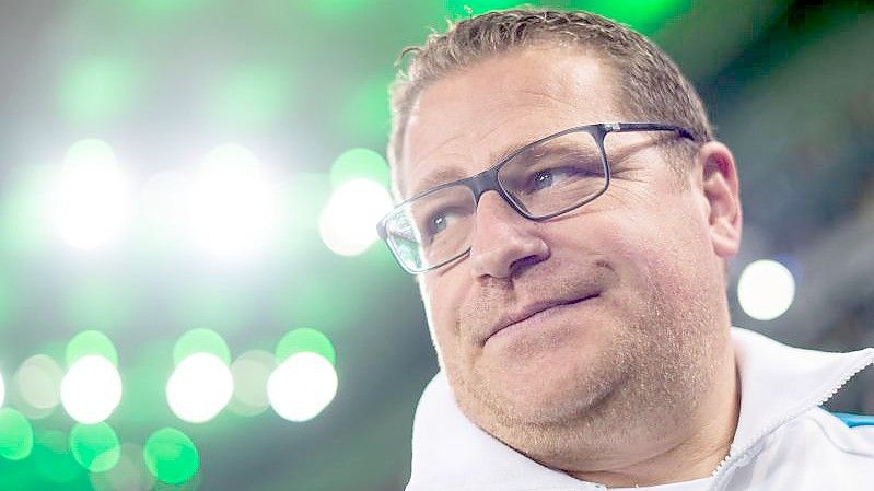 Gladbachs Sportdirektor Max Eberl hält eine WM alle zwei Jahre für „Schwachsinn“. Foto: Marius Becker/dpa