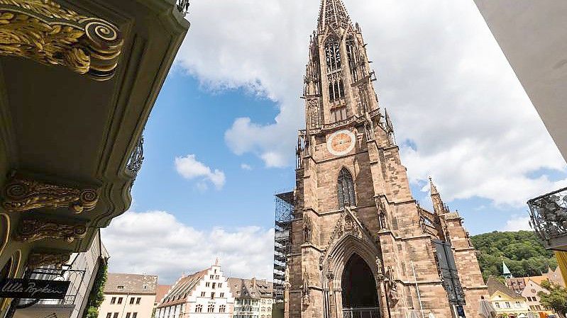 Freiburg erfreut sich sowohl bei Touristen wie auch bei Einheimischen großer Beliebtheit. Foto: Philipp von Ditfurth/dpa