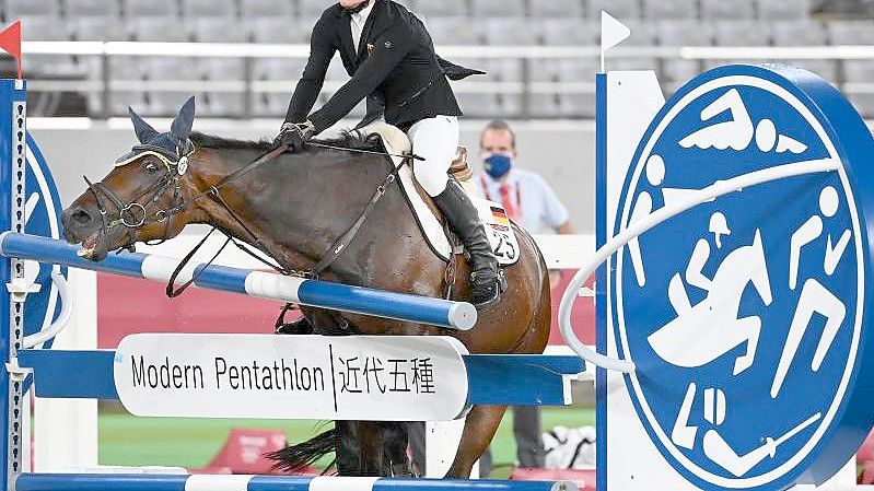 Reiten wird nach den Olympischen Spielen 2024 in Paris nicht mehr Teil des Modernen Fünfkampfs sein. Foto: Marijan Murat/dpa