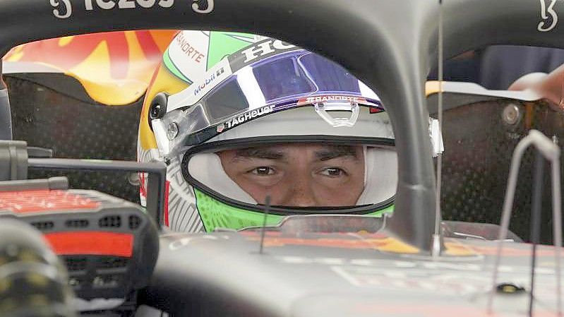 Sergio Perez fuhr im Abschlusstraining die schnellste Zeit. Foto: Fernando Llano/AP/dpa