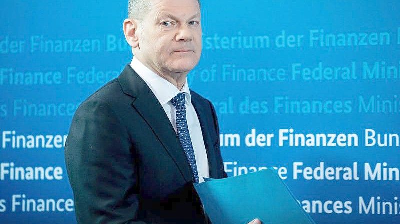 Olaf Scholz (SPD), Bundesminister der Finanzen, gibt eine Pressekonferenz zur Fortsetzung Frühjahrstreffen von Weltbank und Internationalem Währungsfonds (IWF). Foto: Kay Nietfeld/dpa