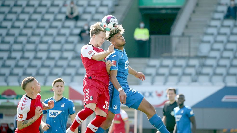 Treffen sich an diesem Wochenende ganz oben: SC Freiburg und die TSG Hoffenheim. Foto: imago/Sportfoto Rudel