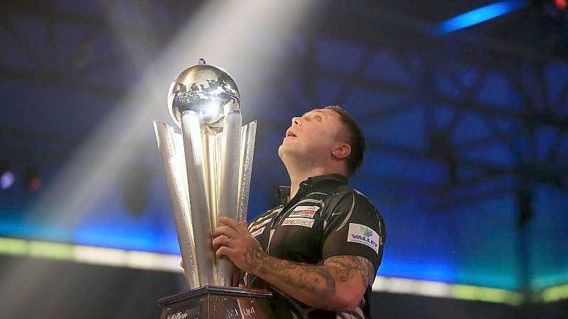 Titelverteidiger und Favorit bei der Darts-WM: Gerwyn Price. Foto: Adam Davy/PA Wire/dpa