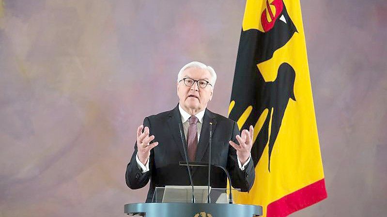 Bundespräsident Steimeier während einer Pressekonferenz im Schloss Bellevue. Foto: Bernd von Jutrczenka/dpa