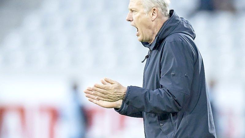 Übernahm am 29. Dezember 2011 das Traineramt beim SC Freiburg: Christian Streich. Foto: Tom Weller/dpa