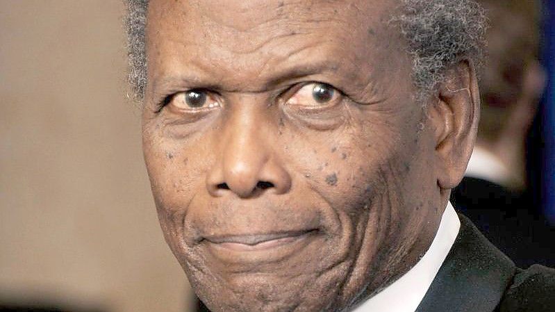 Sidney Poitier war der Wegbereiter für viele schwarze Leinwandstars. Foto: Paul Buck/EPA/dpa