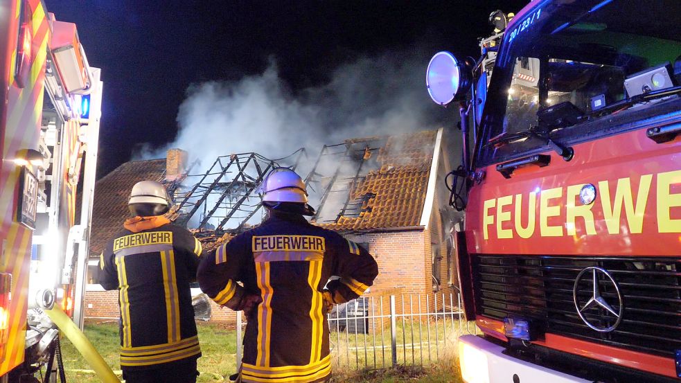 Im Einsatz waren die Feuerwehren Wymeer/Boen und Bunde. Foto: Mohr