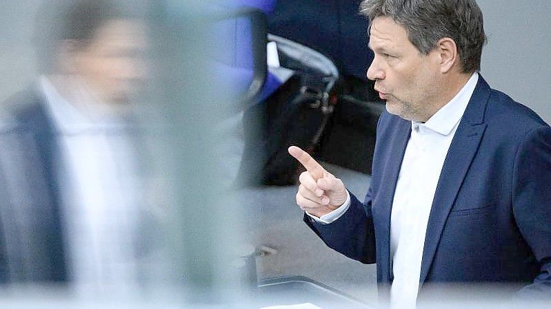 „Deutschland ist dabei, seine Energieabhängigkeit von Russland in hohem Tempo zu verringern“, heißt es in einem Papier aus Habecks Ministerium. Foto: Bernd von Jutrczenka/dpa