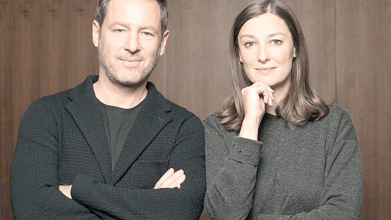 Das neue Führungsduo der Deutschen Filmakademie: Schauspielerin Alexandra Maria Lara und Regisseur Florian Gallenberger. Foto: Florian Liedel/Deutsche Filmakademie /dpa