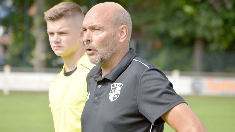 Egon August ist nicht mehr Trainer des SV Strücklingen. Foto: Weers