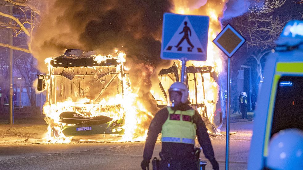 Ausschreitungen in Schweden. Foto: Johan Nilsson/TT NEWS AGENCY/AP/dpa