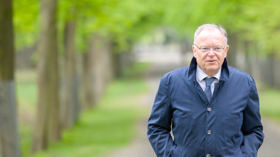 Räumt im Interview Fehler bei der Bewertung Russlands ein: Niedersachsens Ministerpräsident Stephan Weil (SPD). Foto: Julian Stratenschulte/dpa