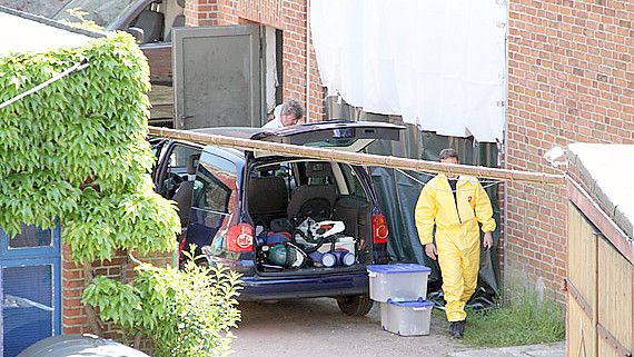 Die Ermittler bei der Arbeit in der Kieler Innenstadt. Foto: rtn