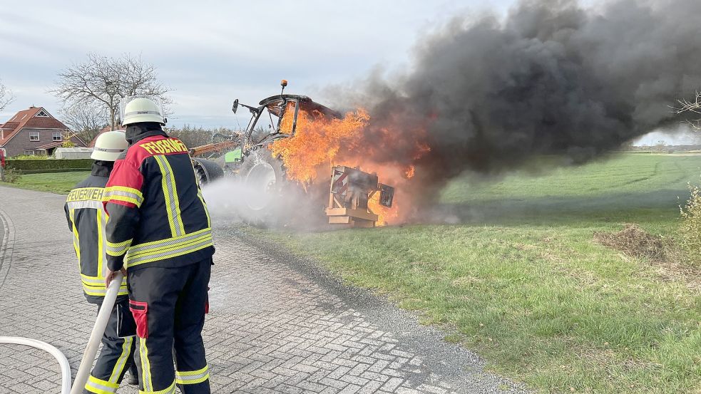 Die Feuerwehr war am Dienstagvormittag nach Ihlow ausgerückt. Foto: Coordes/Feuerwehr