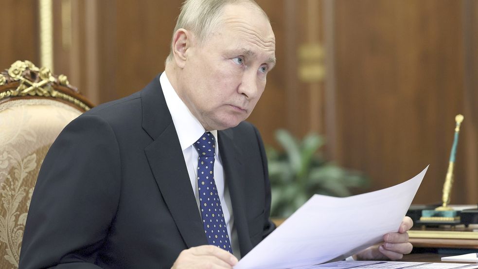 Einladung ausgeschlagen: Wladimir Putin reist kommende Woche nicht zum G20-Gipfel auf die indonesische Insel Bali. Foto: Pool Sputnik Kremlin/AP