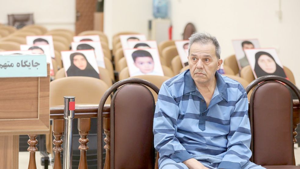 Djamshid Sharmahd bei seinem Prozess in Teheran. Foto: Koosha Falahi/Mizan/dpa